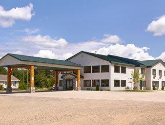 Zellar'S Village Inn Newberry Екстер'єр фото